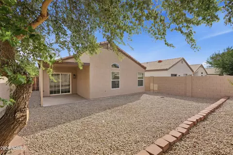 Exterior - 4622 E Grovers Ave, Phoenix, AZ 85032 photo 6 of 7