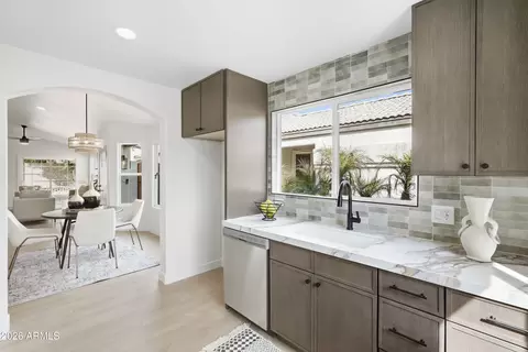 Kitchen - 4622 E Grovers Ave, Phoenix, AZ 85032 photo 1 of 5