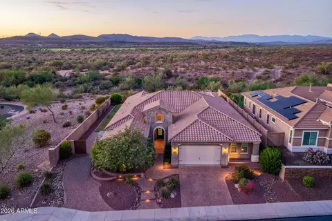 10058 W White Feather Ln, Peoria, AZ 85383