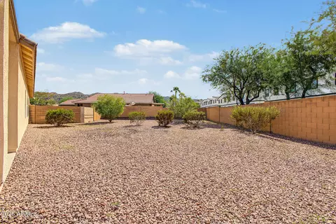 Exterior - 8802 S 9th St, Phoenix, AZ 85042 photo 4 of 9