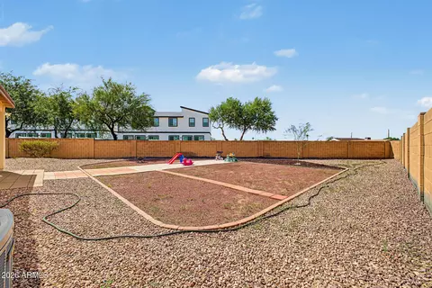 Exterior - 8802 S 9th St, Phoenix, AZ 85042 photo 6 of 9