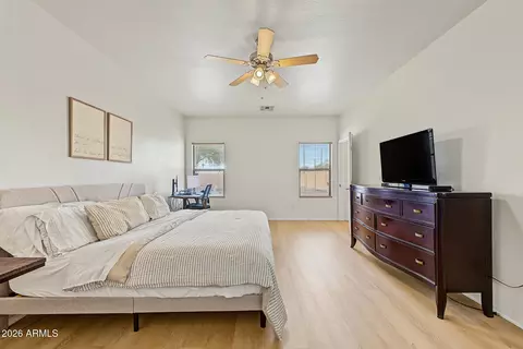 Bedroom - 8802 S 9th St, Phoenix, AZ 85042 photo 1 of 6