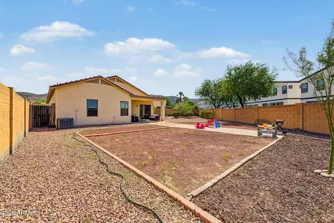 Exterior - 8802 S 9th St, Phoenix, AZ 85042 photo 8 of 9