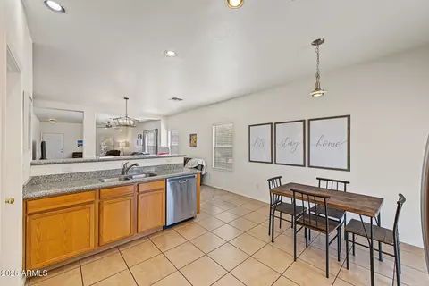 Kitchen - 8802 S 9th St, Phoenix, AZ 85042 photo 2 of 4