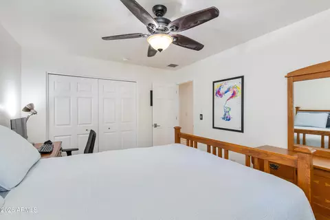 Bedroom - 925 E Waltann Ln, Phoenix, AZ 85022 photo 4 of 4