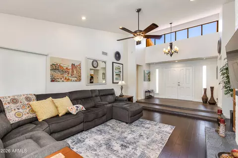 Living - 925 E Waltann Ln, Phoenix, AZ 85022 photo 3 of 8