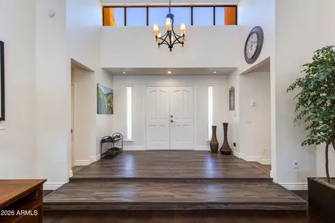 Entry Way - 925 E Waltann Ln, Phoenix, AZ 85022 photo 1 of 4