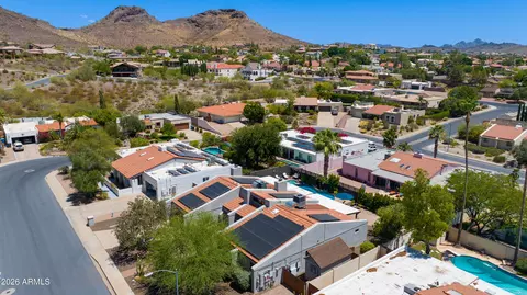 View/Area - 925 E Waltann Ln, Phoenix, AZ 85022 photo 2 of 5