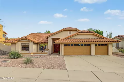 Exterior - 1101 E Braeburn Dr, Phoenix, AZ 85022 photo 2 of 7