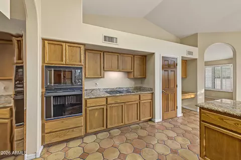 Kitchen - 1101 E Braeburn Dr, Phoenix, AZ 85022 photo 5 of 5
