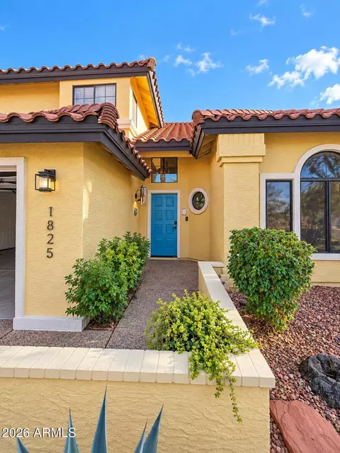 Exterior - 1825 E Redfield Rd, Phoenix, AZ 85022 photo 3 of 13