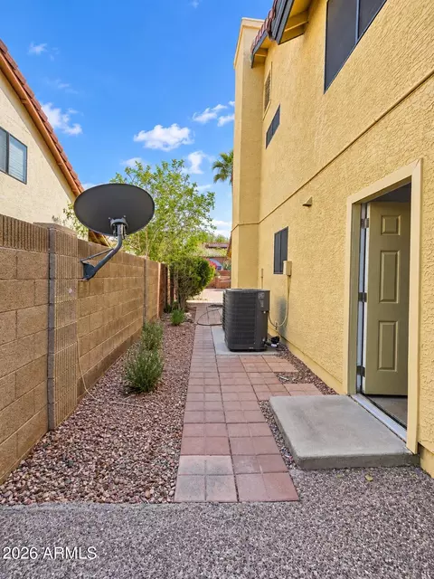 Exterior - 1825 E Redfield Rd, Phoenix, AZ 85022 photo 9 of 13