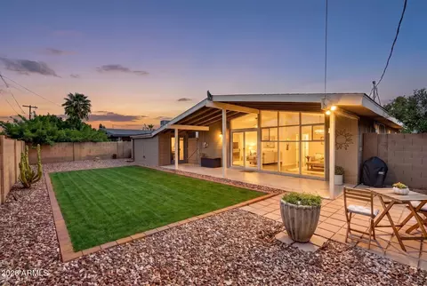 6908 Earll Dr, Scottsdale, AZ 85251