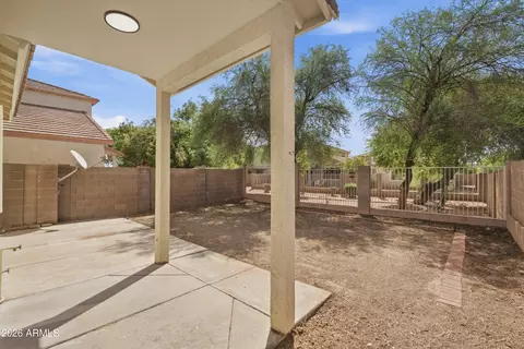 Exterior - 1575 E Baylor Ln #B, Gilbert, AZ 85296 photo 5 of 5