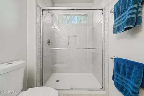 Bath - 3283 E Boston St, Gilbert, AZ 85295 photo 2 of 3