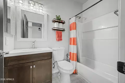 Bath - 3283 E Boston St, Gilbert, AZ 85295 photo 3 of 3