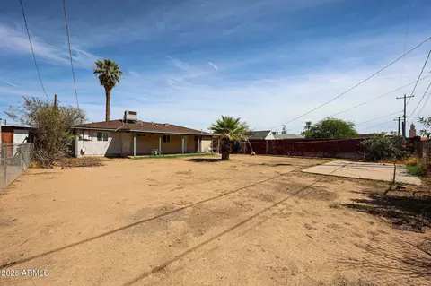 Exterior - 1933 W Mitchell Dr, Phoenix, AZ 85015 photo 6 of 6
