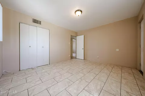 Bedroom - 1933 W Mitchell Dr, Phoenix, AZ 85015 photo 2 of 4