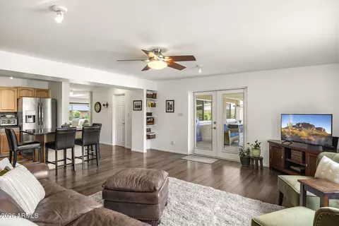 Living - 4440 E Clarendon Ave, Phoenix, AZ 85018 photo 3 of 3