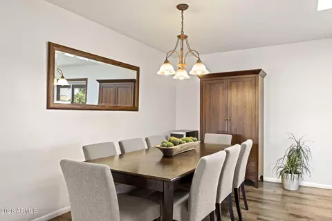 Dining - 4440 E Clarendon Ave, Phoenix, AZ 85018 photo 1 of 2
