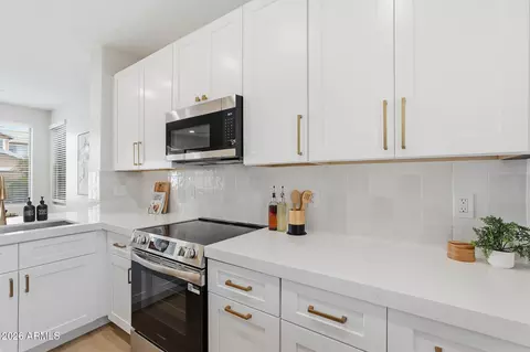 Kitchen - 2764 E Bart St, Gilbert, AZ 85295 photo 2 of 3