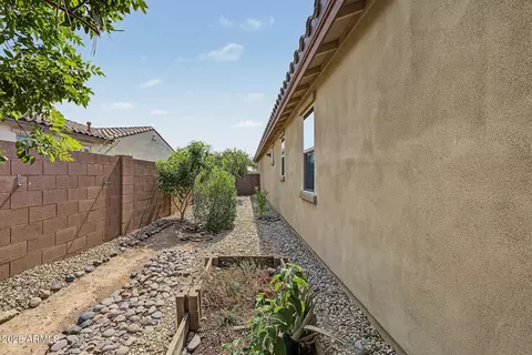 Exterior - 10342 E Tupelo Ave, Mesa, AZ 85212 photo 6 of 14