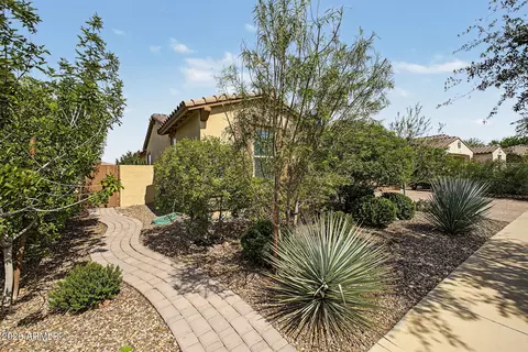Exterior - 10342 E Tupelo Ave, Mesa, AZ 85212 photo 2 of 14