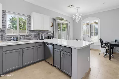 Kitchen - 2402 E 5th St #1672, Tempe, AZ 85288 photo 4 of 6