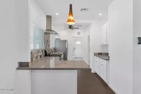 Entry Way - 357 N 15th St, Phoenix, AZ 85006 photo 2 of 2