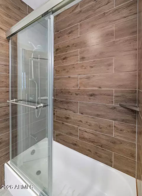 Bath - 357 N 15th St, Phoenix, AZ 85006 photo 2 of 2