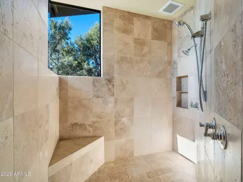 Bath - 6683 W Buffalo Run, Pine, AZ 85544 photo 5 of 7