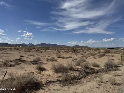 nnnn Nnnn -- #--, Tonopah, AZ 85354