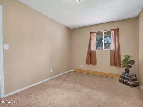 Bedroom - 4079 N Cherri Lynn Dr, Pine, AZ 85544 photo 4 of 5