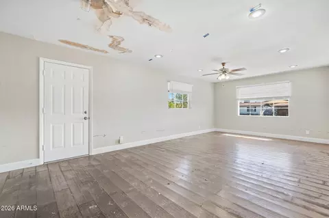 Living - 2016 W Whitton Ave, Phoenix, AZ 85015 photo 4 of 5