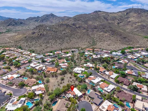 View/Area - 220 W Willow Ave, Phoenix, AZ 85029 photo 10 of 10
