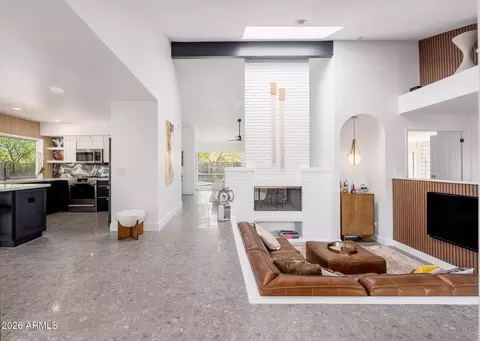 Living - 220 W Willow Ave, Phoenix, AZ 85029 photo 1 of 6