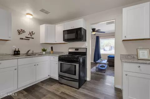 Kitchen - 1923 E Yale St, Phoenix, AZ 85006 photo 1 of 4