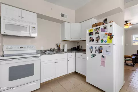 Kitchen - 1923 E Yale St, Phoenix, AZ 85006 photo 4 of 4