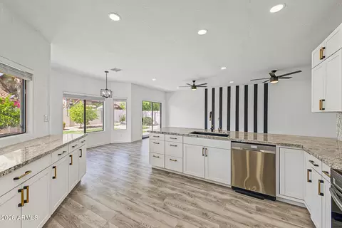 Kitchen - 1232 E Granada St, Mesa, AZ 85203 photo 4 of 4