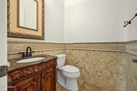 Bath - 1350 E Ibis St, Gilbert, AZ 85297 photo 1 of 7