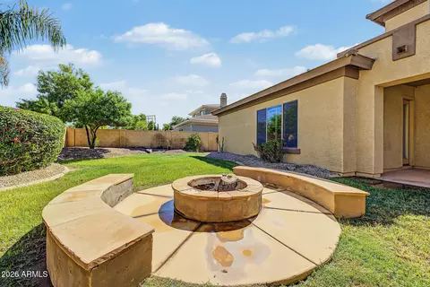 Exterior - 1350 E Ibis St, Gilbert, AZ 85297 photo 6 of 8