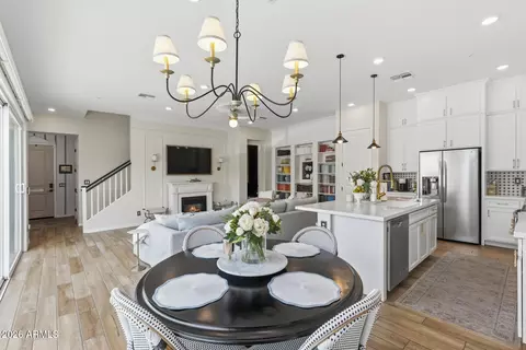 Dining - 1515 E Shannon St, Gilbert, AZ 85295 photo 1 of 3
