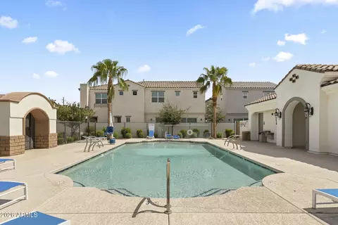 Exterior - 1515 E Shannon St, Gilbert, AZ 85295 photo 14 of 17