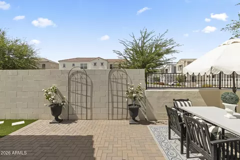 Exterior - 1515 E Shannon St, Gilbert, AZ 85295 photo 12 of 17