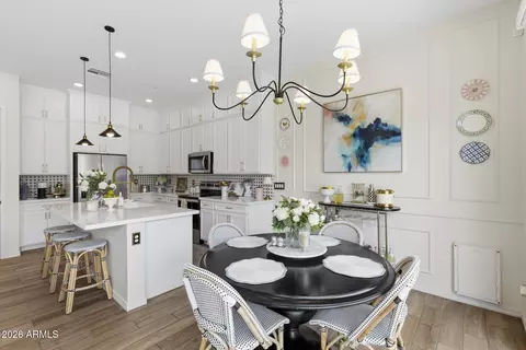 Dining - 1515 E Shannon St, Gilbert, AZ 85295 photo 2 of 3