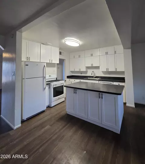 Kitchen - 220 E Marilyn Ave, Mesa, AZ 85210 photo 2 of 3