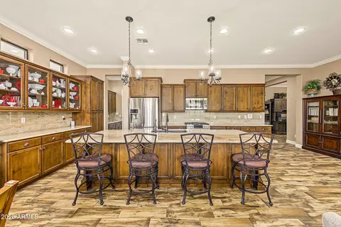 Kitchen - 9131 E Kramer St, Mesa, AZ 85207 photo 3 of 3