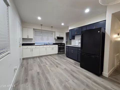 Kitchen - 264 E 9th Dr, Mesa, AZ 85210 photo 1 of 4