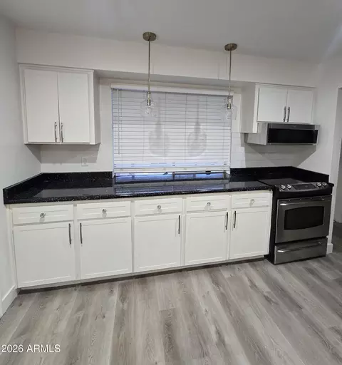 Kitchen - 264 E 9th Dr, Mesa, AZ 85210 photo 4 of 4