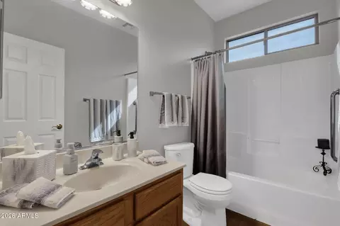 Bath - 4482 E Sycamore Dr, Gilbert, AZ 85298 photo 1 of 2